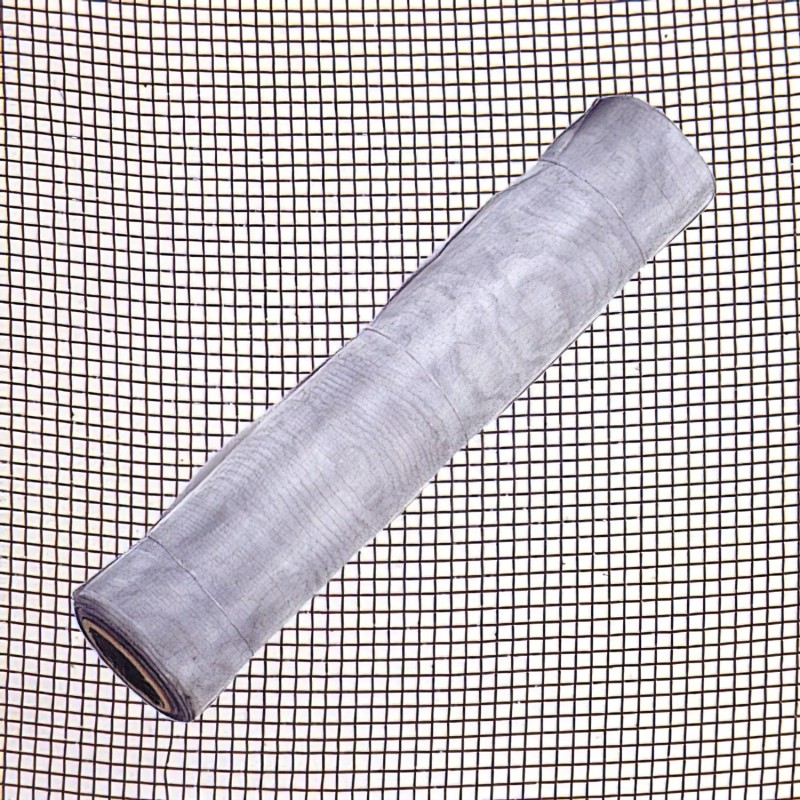 Tela Cuadrada Plastico 1,0 cm, x 1 metro, Blanca Rollo 25 metros