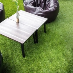 Cesped Artificial 33 mm, Rollo 2x10 metros, Césped Moqueta Para Interior y Exterior, Jardín, Terraza, Balcón, Uso Domestico