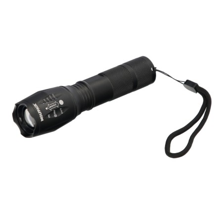 Linterna LED De Mano Aluminio A Pilas (3 AAA) 300 Lumenes 5 Watt, Con Zoom
