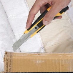 Cutter Con Hoja De 18 mm, Con 2 Hojas (Expositor 24 Piezas)