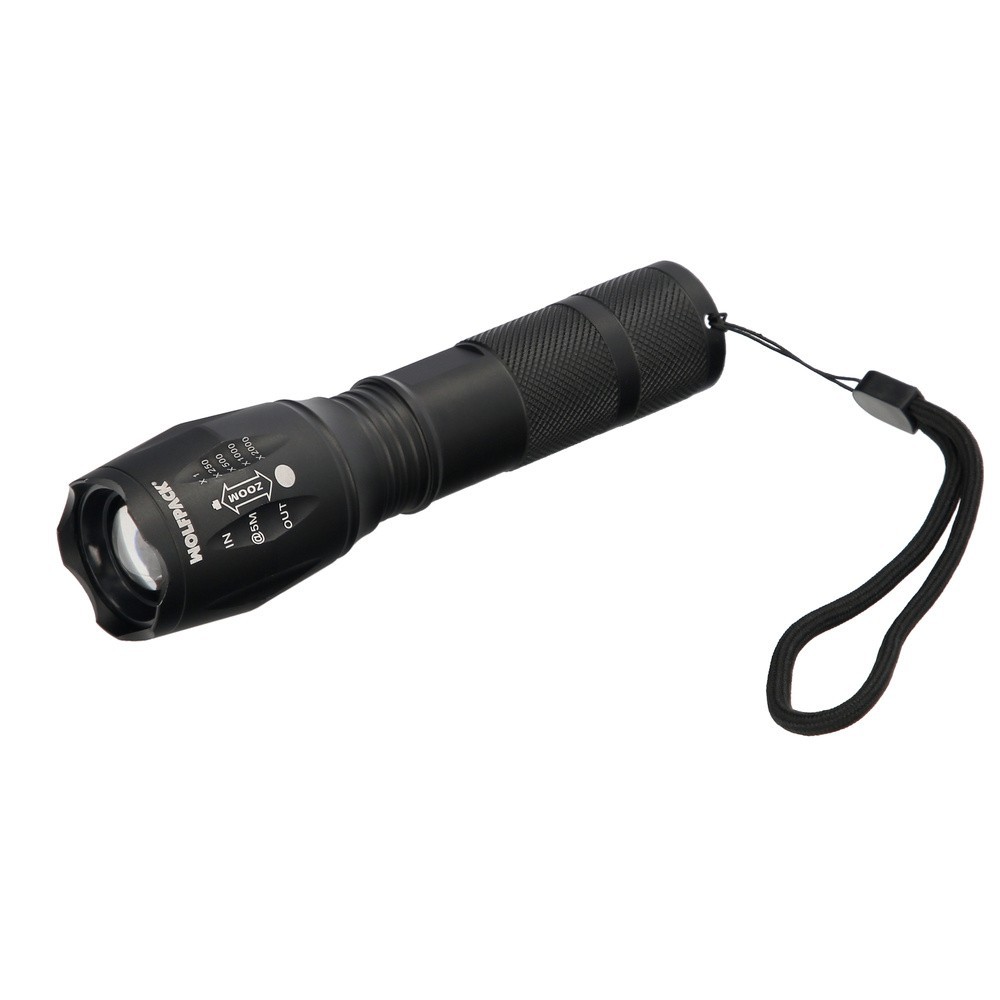 Linterna LED De Mano Aluminio A Pilas (3 AAA) 300 Lumenes 5 Watt, Con Zoom al por Mayor | Almacén de Ferretería
