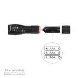 Linterna LED De Mano Aluminio A Pilas (3 AAA) 300 Lumenes 5 Watt, Con Zoom al por Mayor | Almacén de Ferretería