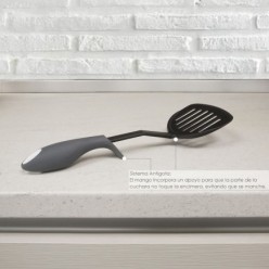 Espatula Rasera Cocina Nylon Con Mango Antigotas Engomado 34,5 x 11 cm,