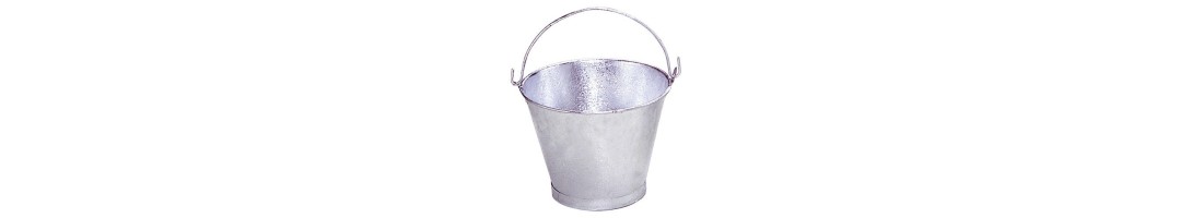 Cubos y baños galvanizados