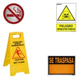 CARTELES Y SEÑALES